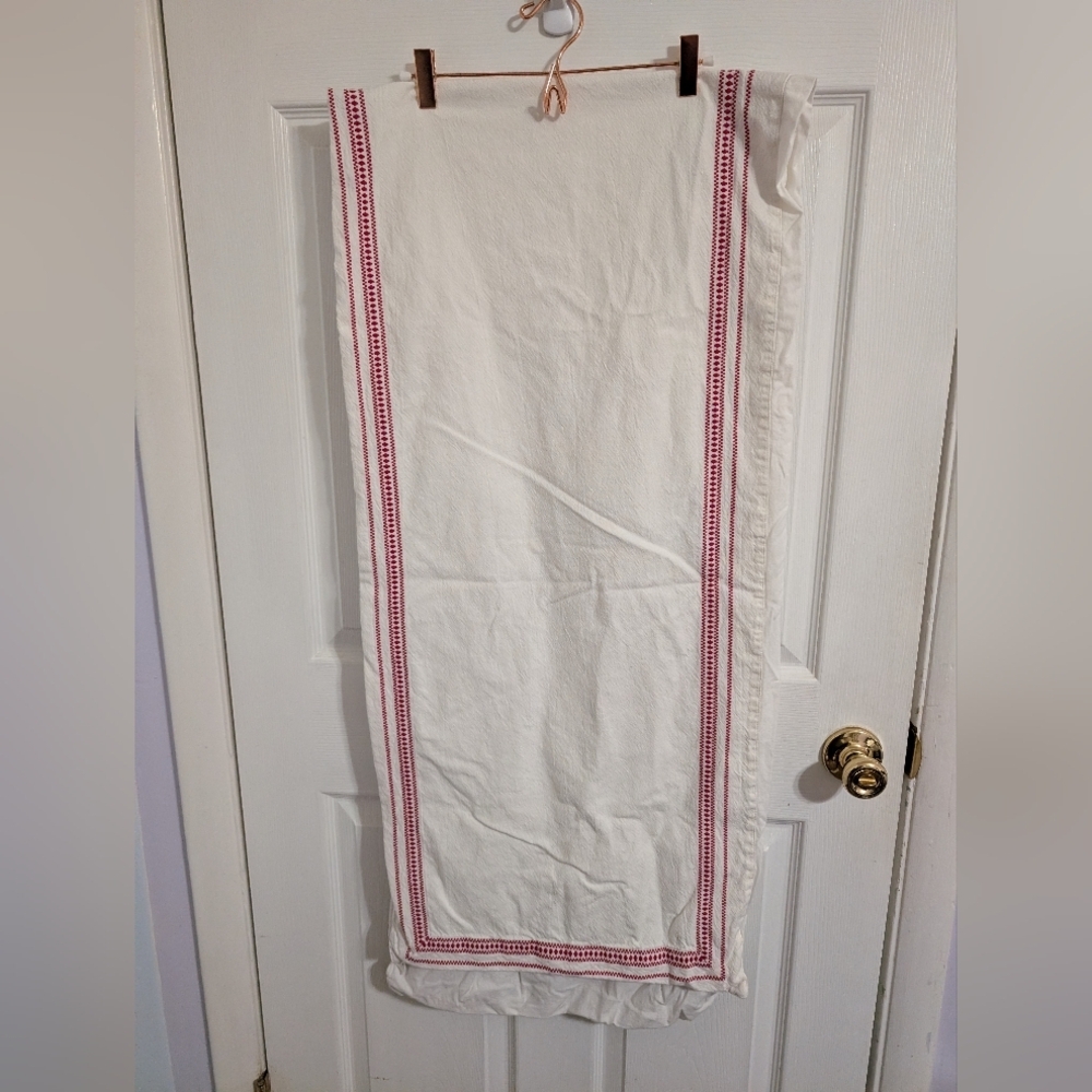 Hearth & Hand By Magnolia Table Runner White Red Embroidery Cotton 83 x 18